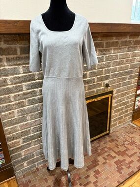 Banana Republic Silver-Gray Knit Midi Dress